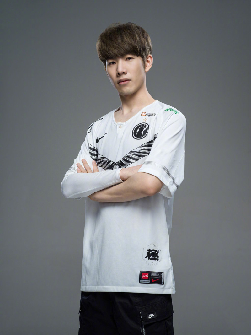 他面对利物 他面对利物