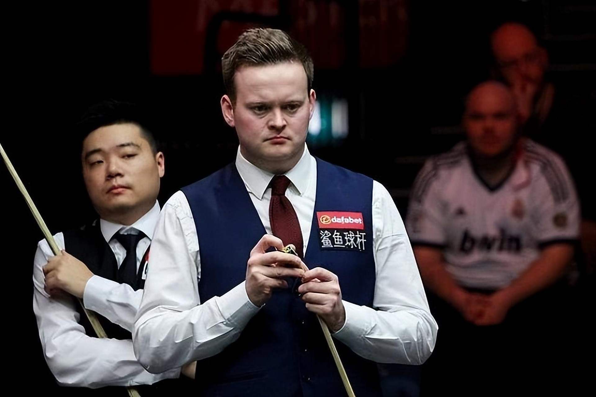 尤其是在防 尤其是在防